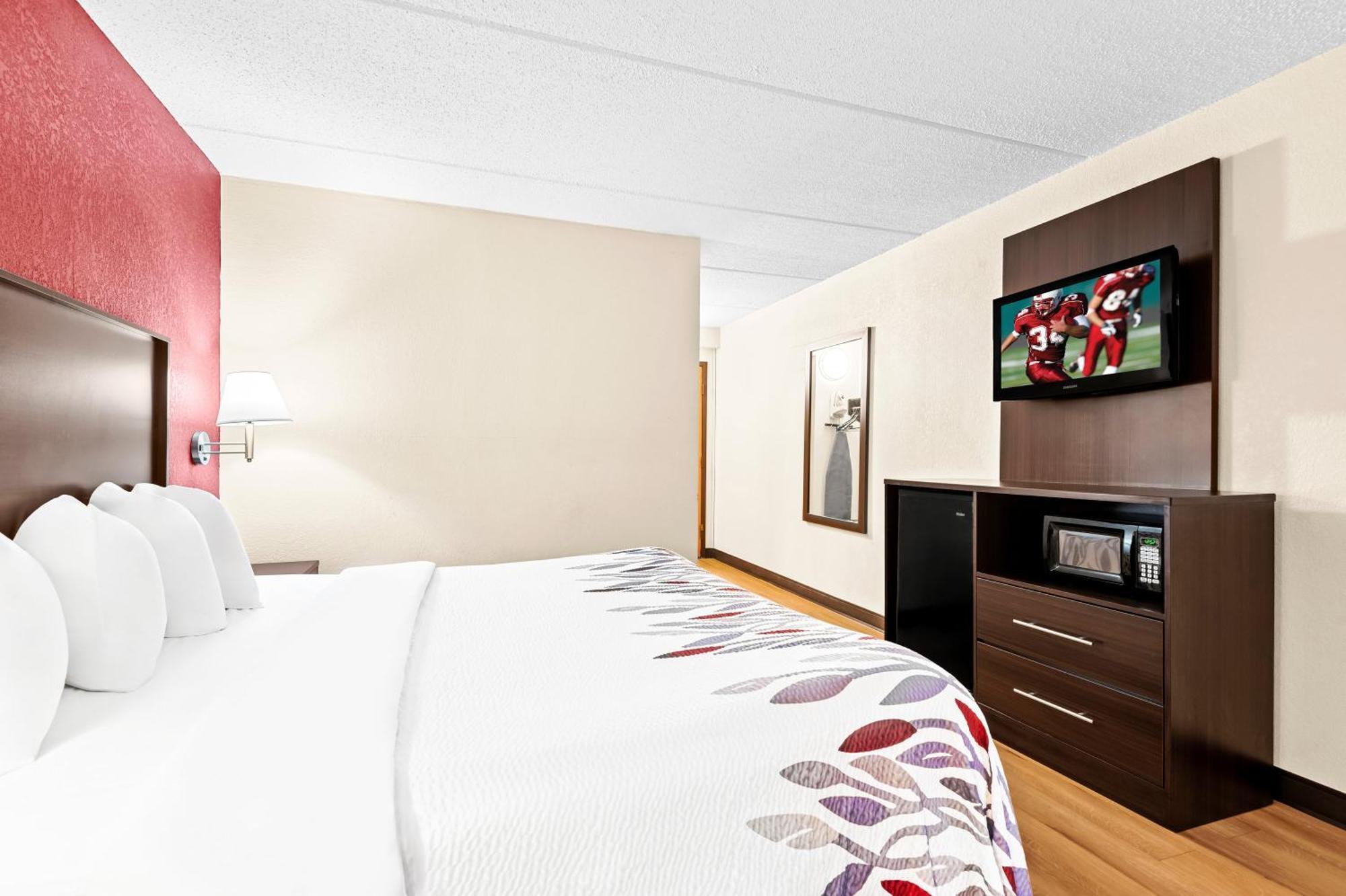 Red Roof Inn Кортленд Екстер'єр фото