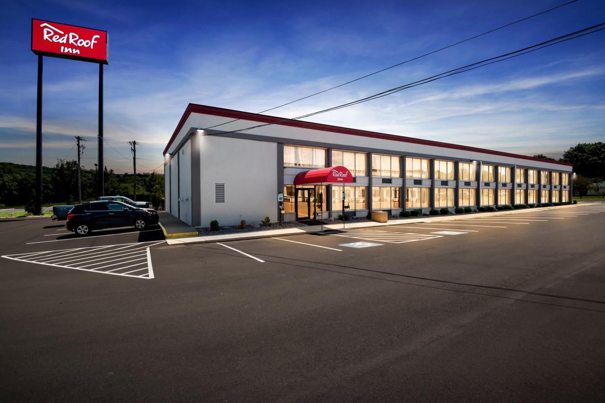 Red Roof Inn Кортленд Екстер'єр фото