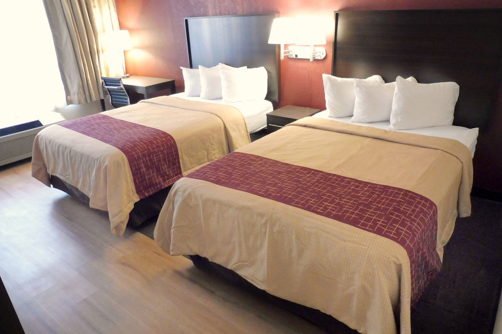 Red Roof Inn Кортленд Екстер'єр фото